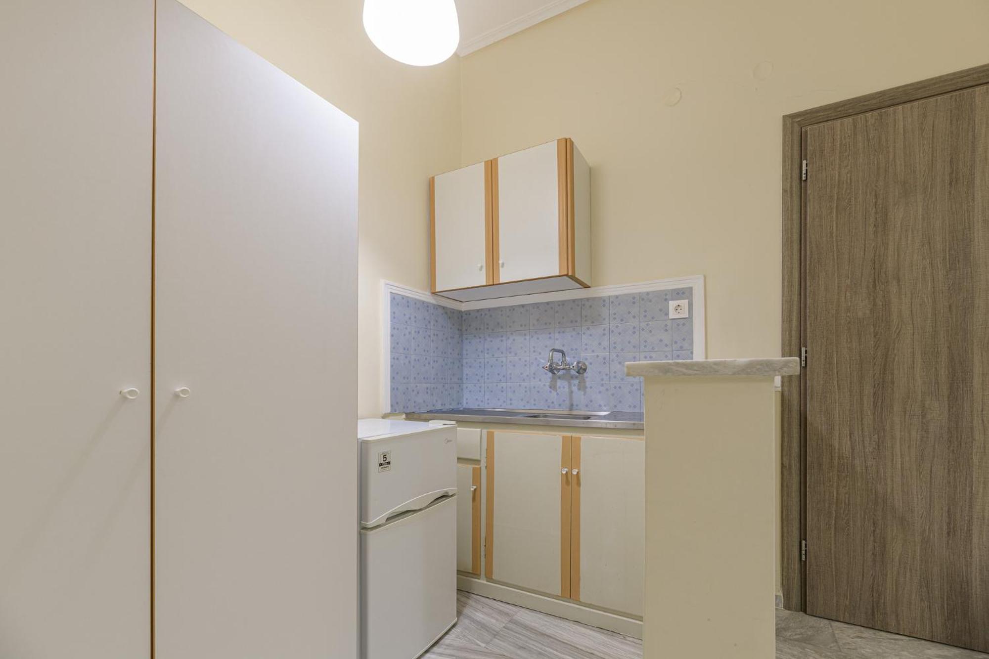 Denise Studios And Apartments Argassi Exterior photo